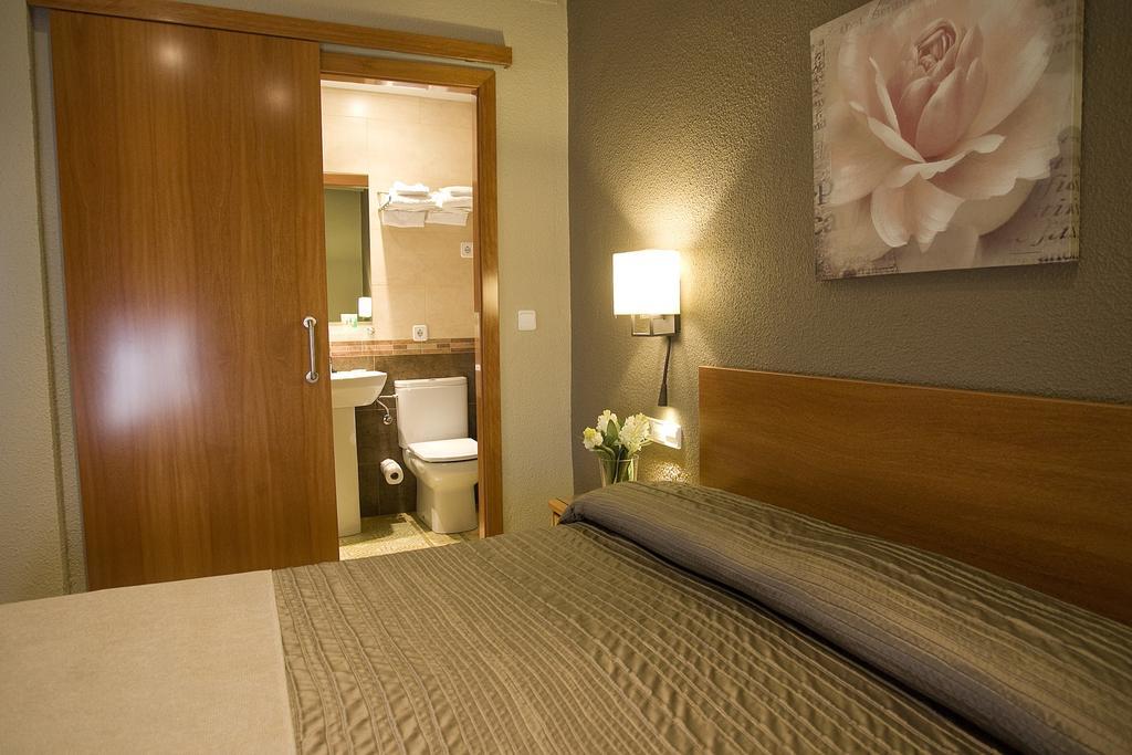 Hostal Barris Pals Room photo