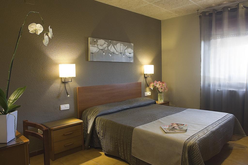 Hostal Barris Pals Room photo